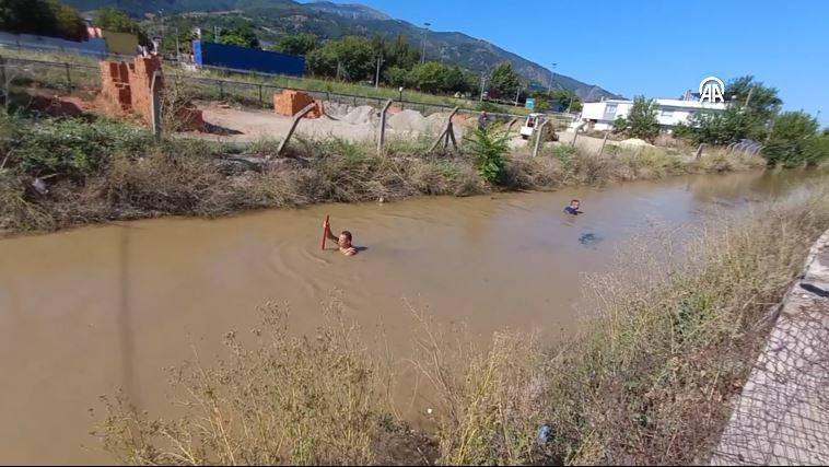 Sulama kanalında bir battı bir çıktı. Boğulma ihbarına giden ekipler şaşkına döndü - Resim: 17